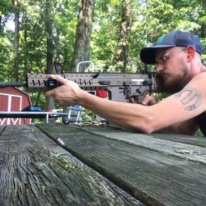 Meet your Posher, Chris